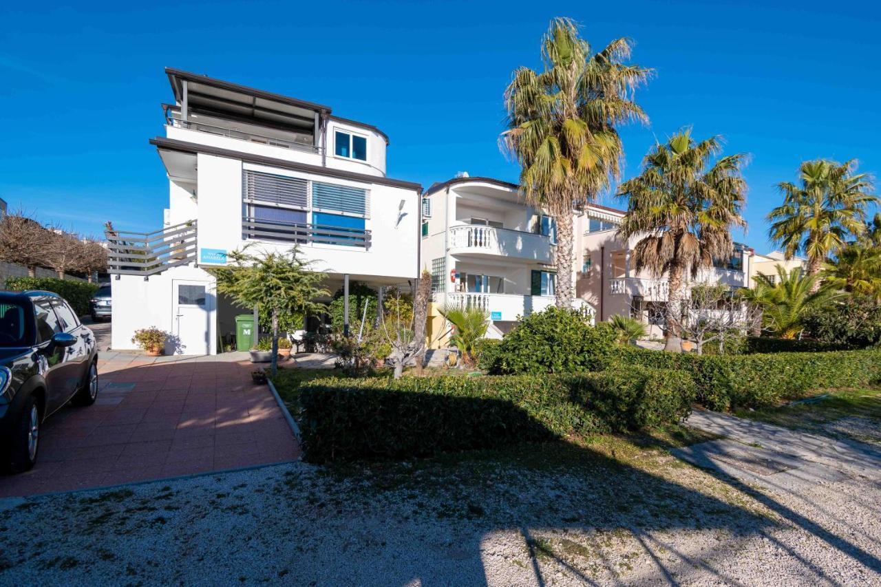 Rooms Malic Petrcane Exterior photo