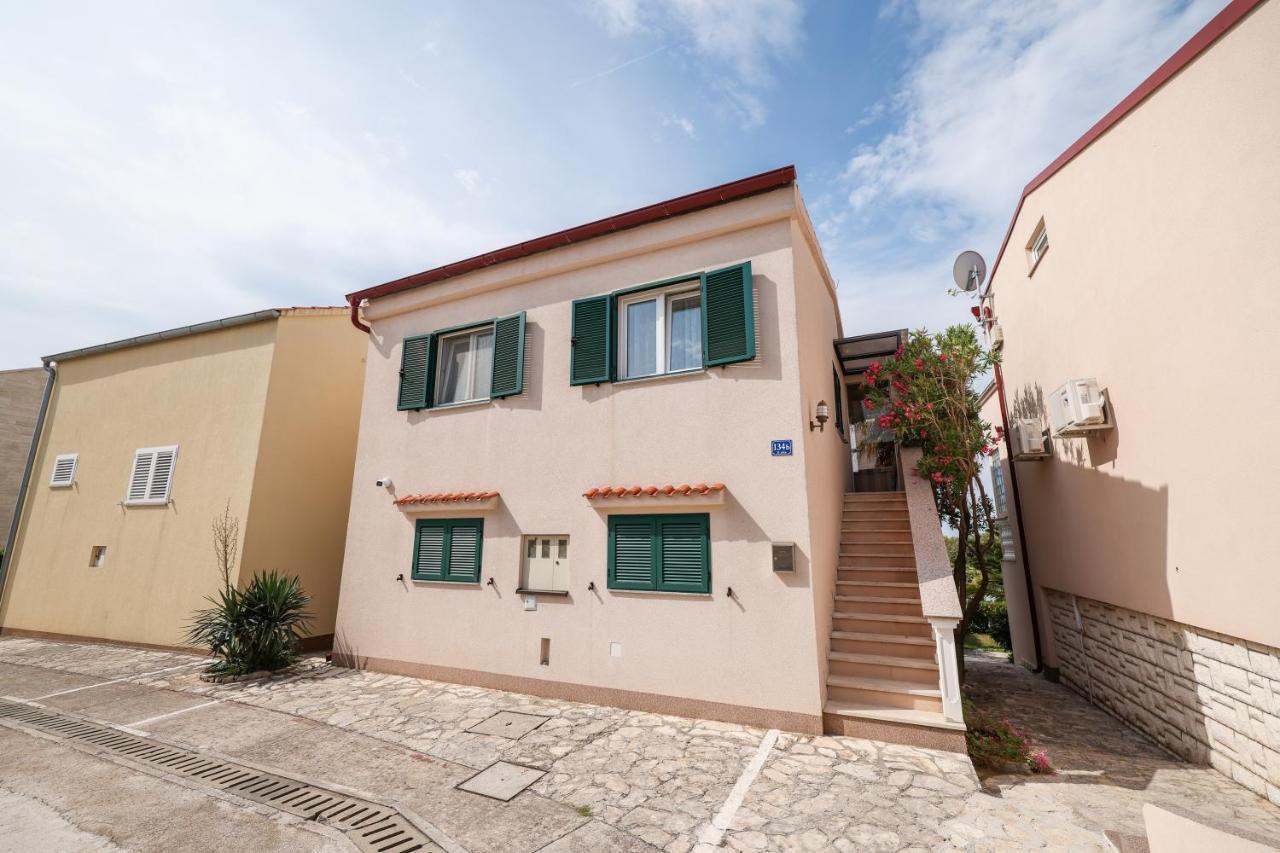 Rooms Malic Petrcane Exterior photo